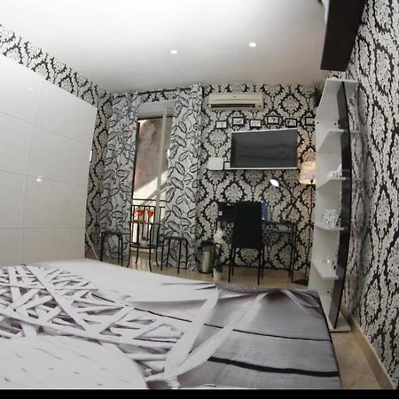 شقة Casa Dalia نابولي المظهر الخارجي الصورة