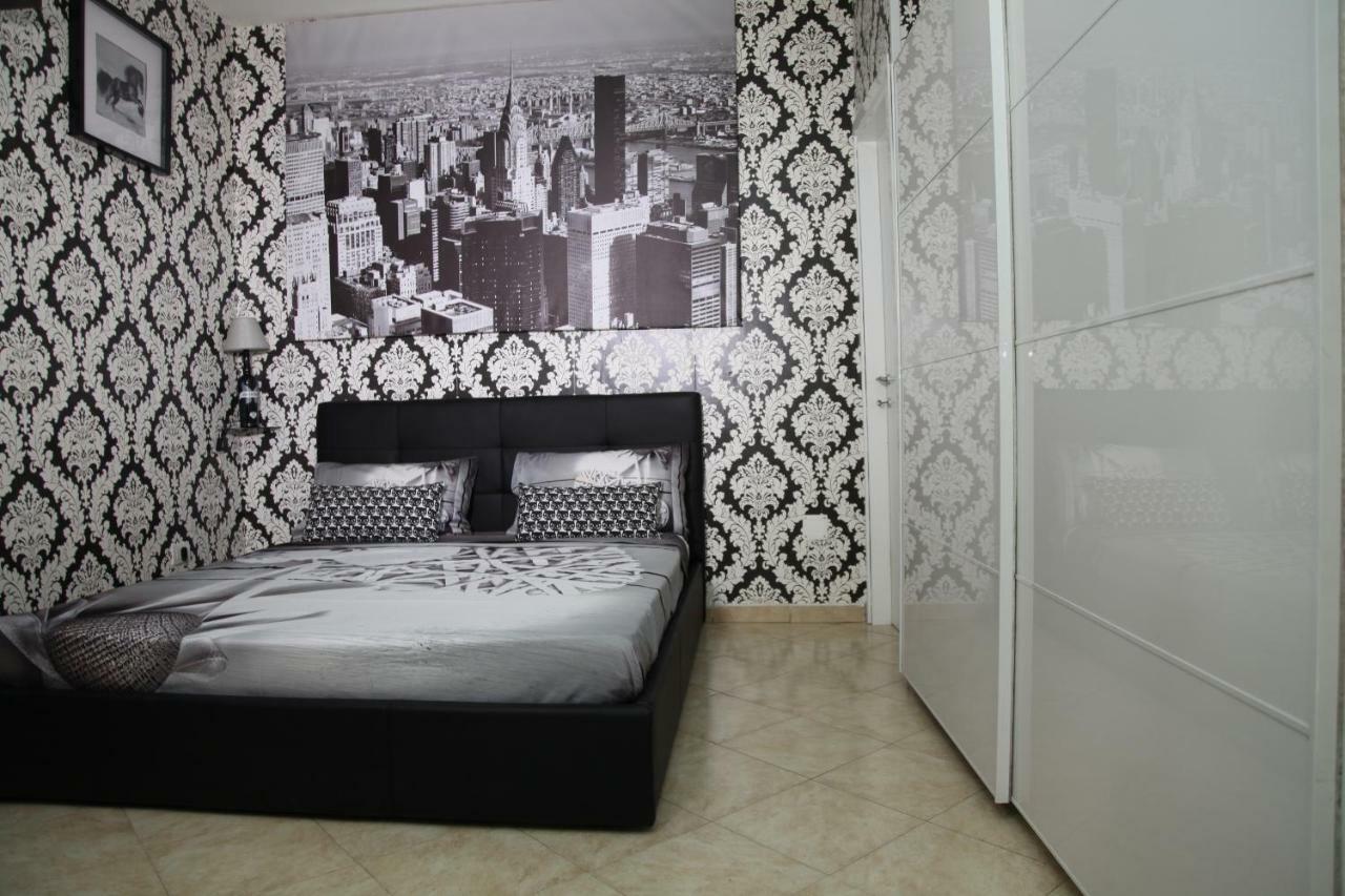 شقة Casa Dalia نابولي المظهر الخارجي الصورة