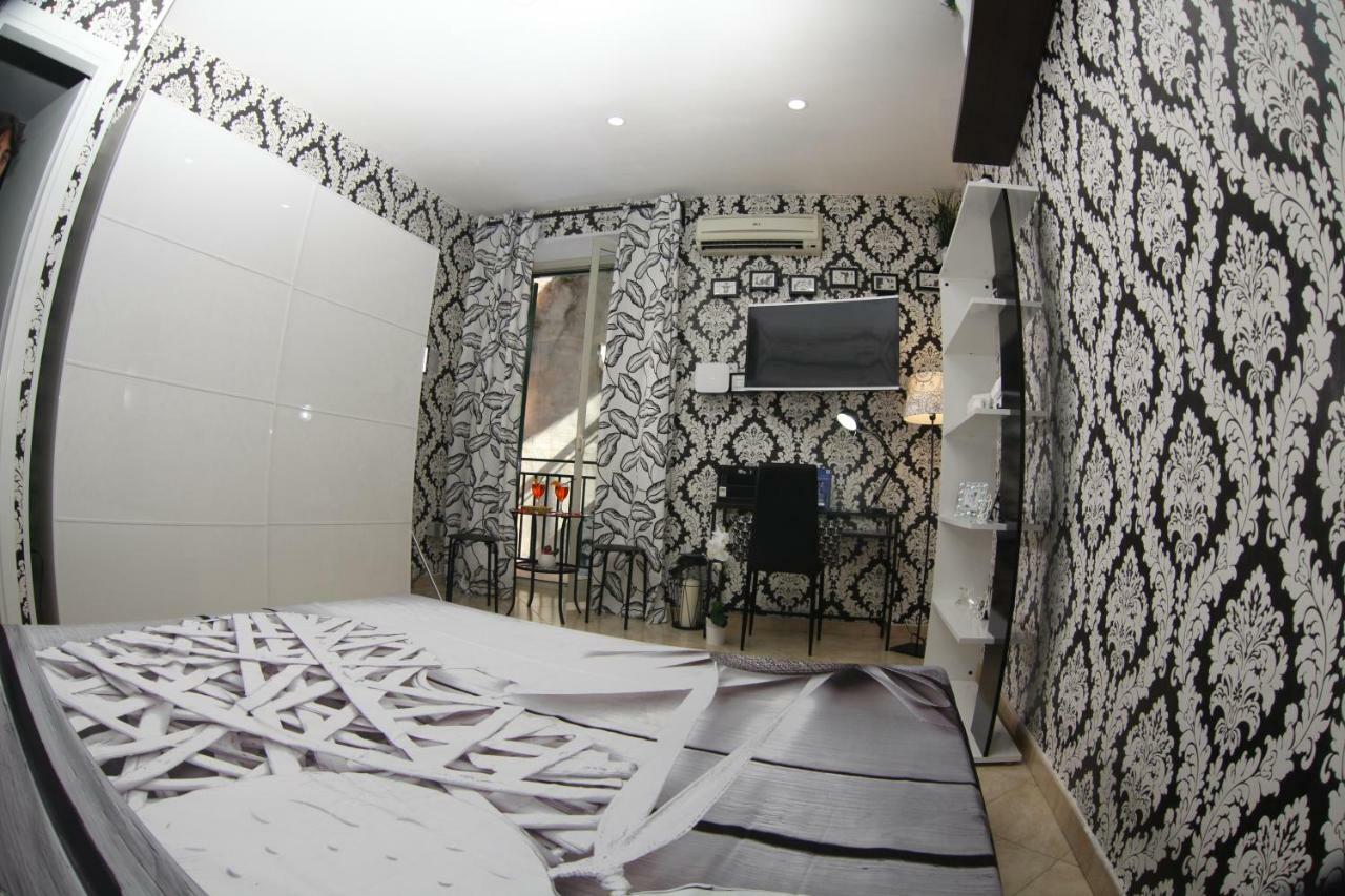 شقة Casa Dalia نابولي المظهر الخارجي الصورة